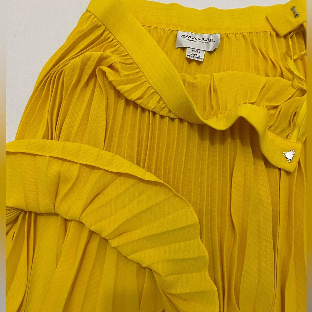 Vintage Emanuel Ungaro yellow pleated skirt - Picture 3 of 6